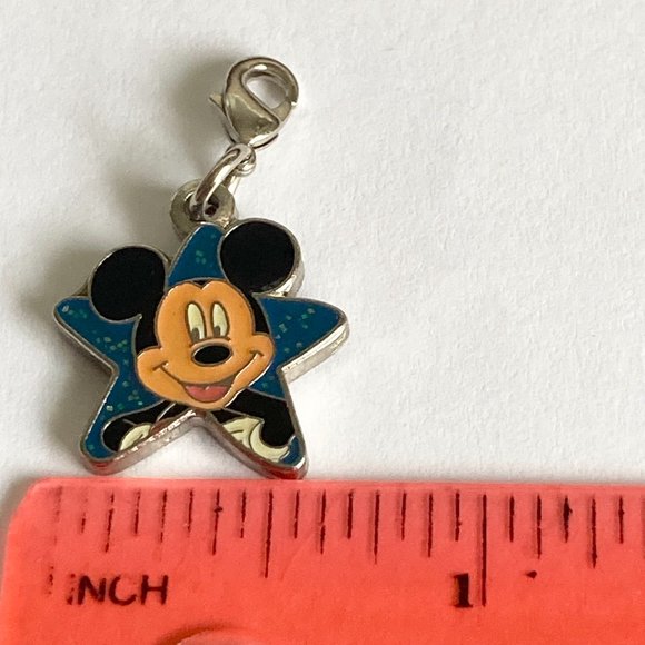 Vintage Disney Mickey Mouse Hollywood Studios Star Clip On Charm Zipper Pull - Picture 8 of 9